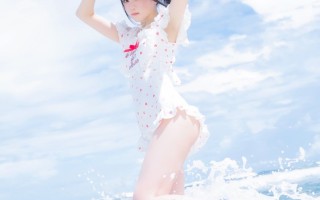 都怪夏天太热 想你的话 还没说出口就融化了