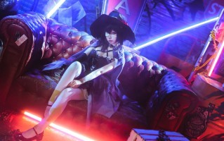 《六花cos》和我缔结邪王真眼 恋人契约的上级契约