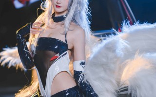 碧蓝航线 信浓cos 轰鸣的银轮