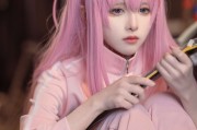孤独摇滚 乐团相册里的波奇酱
