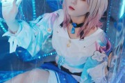 一度沉睡于恒冰，对过去一无所知的少女。崩坏星穹铁道 三月七