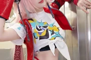COSPLAY | 站在屋顶只对风说不想被左右